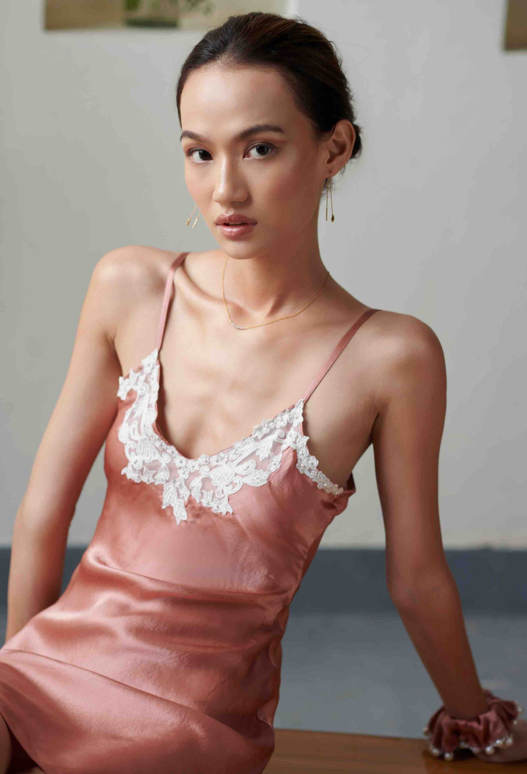 MULBERRY SILK CHEMISE WITH INTRICATE LACE