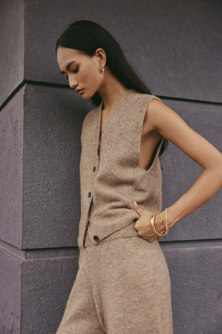 Camel Treasure Knit 3 Pc Coord