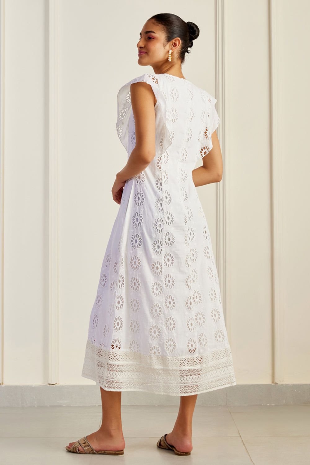 Udaipur White Broderie Anglaise Dress SILKROSE Udaipur White Broderie Anglaise Dress SILKROSE