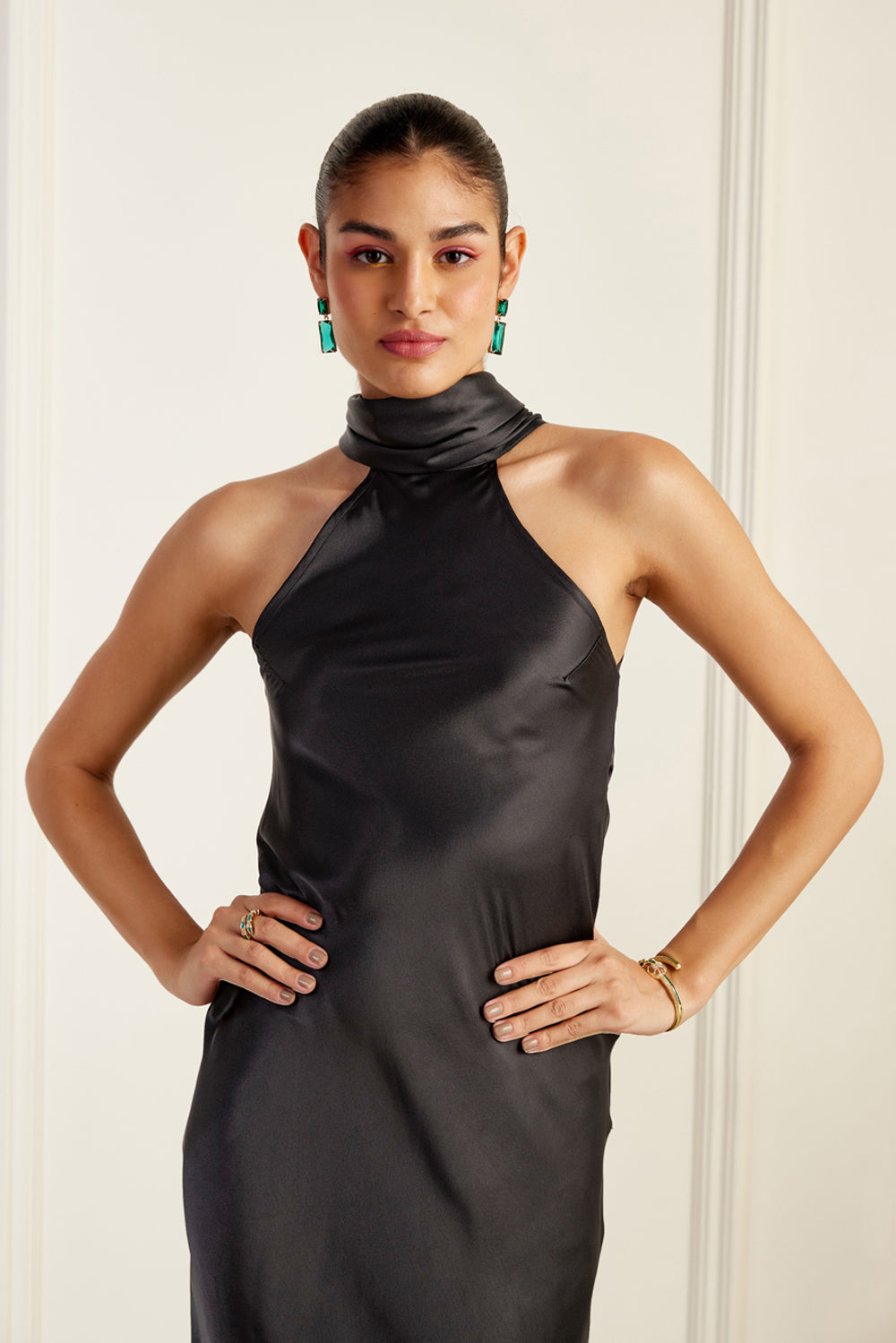 halter dress collar Stretch Satin Hardware Gown In Black try our petite fit. Floral Halter Midi Dress with