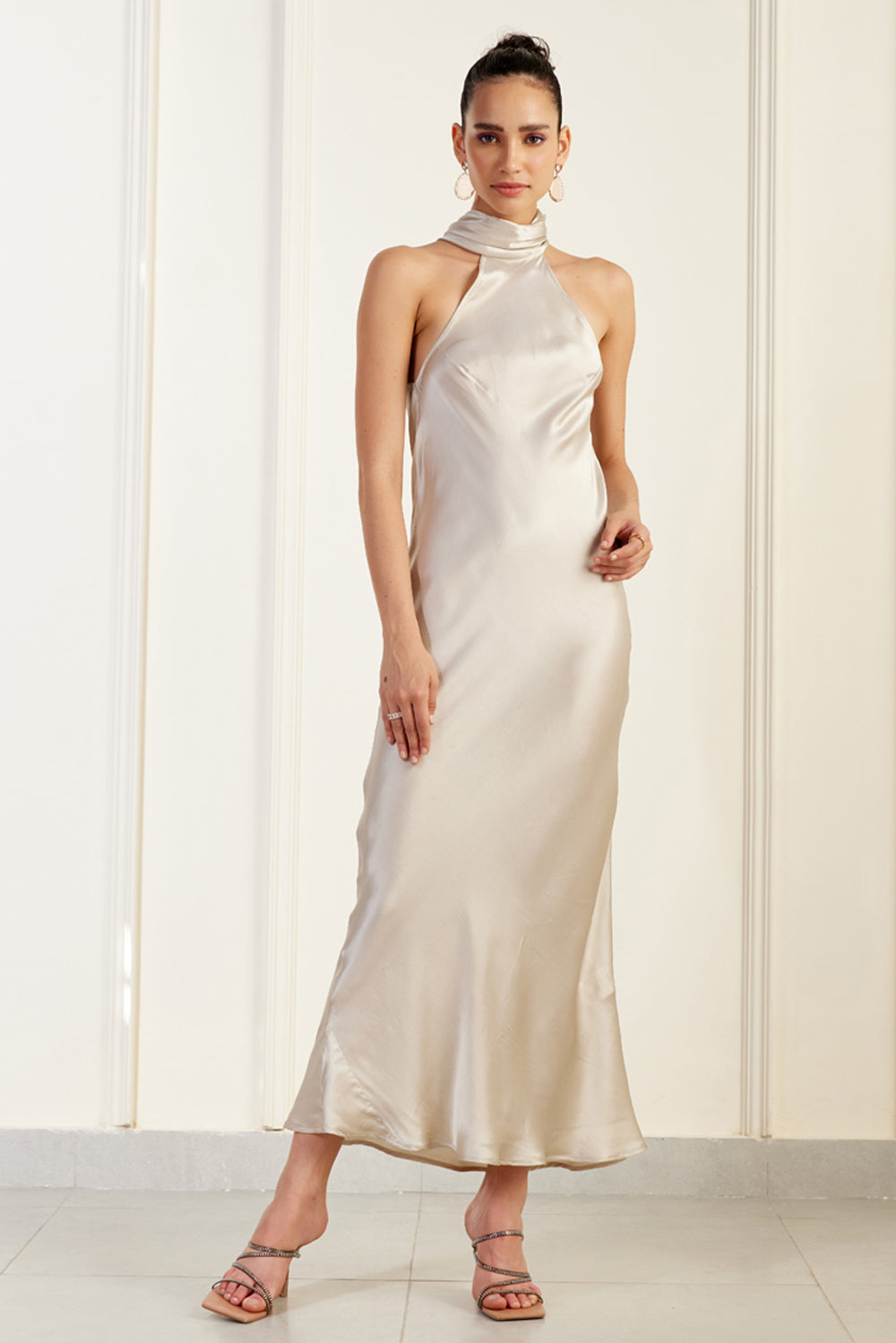 Ivory Halter-neck Scarf Mulberry Silk Dress SILKROSE Ivory Halter-neck Scarf Mulberry Silk Dress SILKROSE