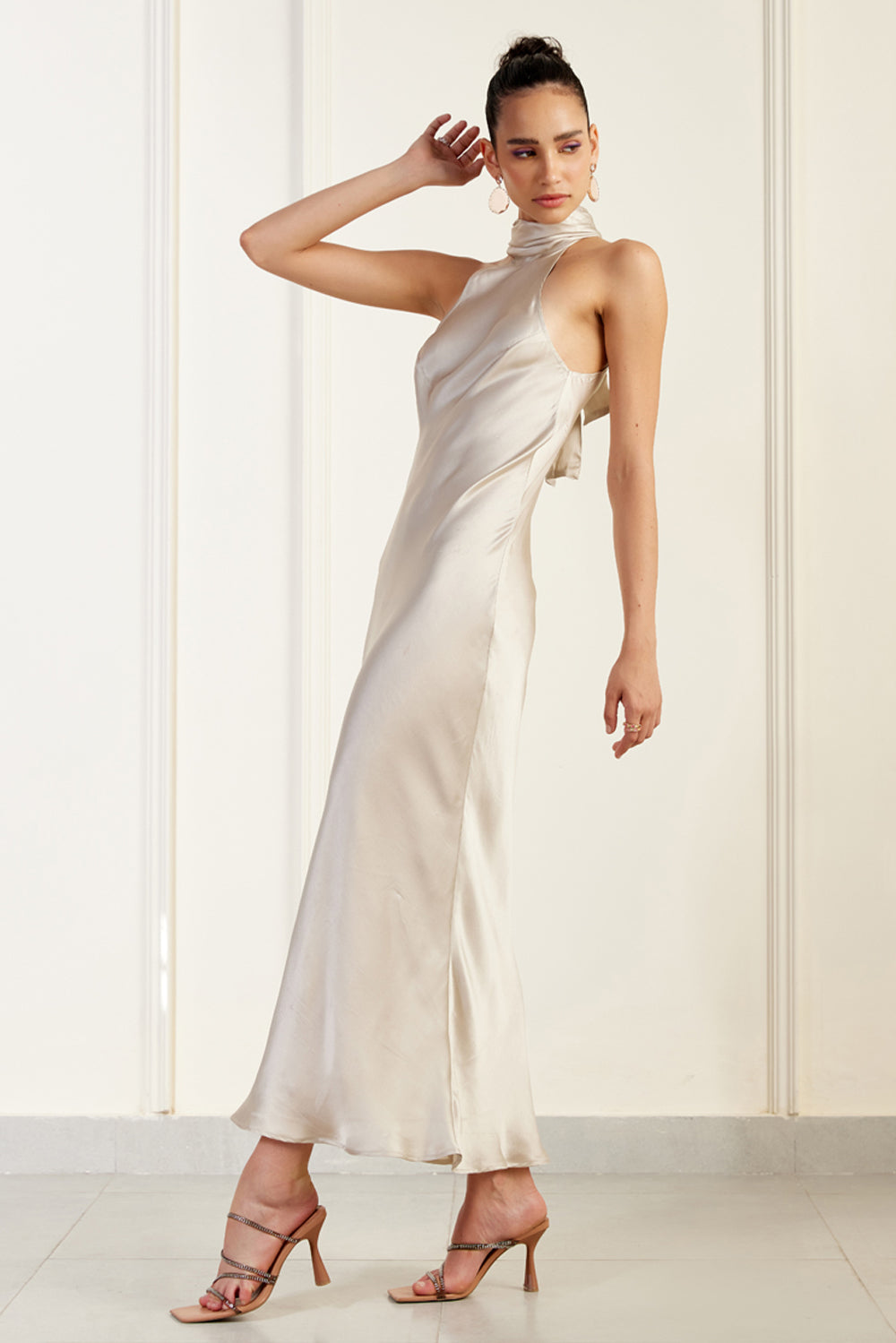 Ivory Halter-neck Scarf Mulberry Silk Dress SILKROSE Ivory Halter-neck Scarf Mulberry Silk Dress SILKROSE
