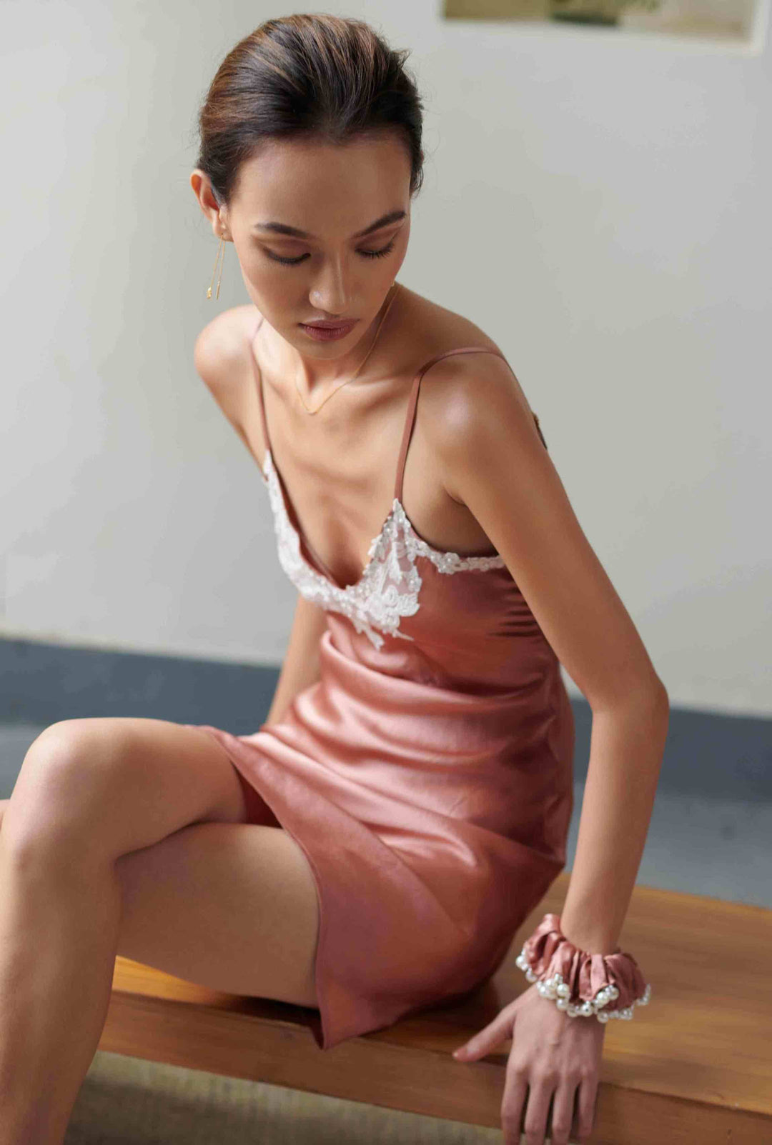 MULBERRY SILK CHEMISE WITH INTRICATE LACE1